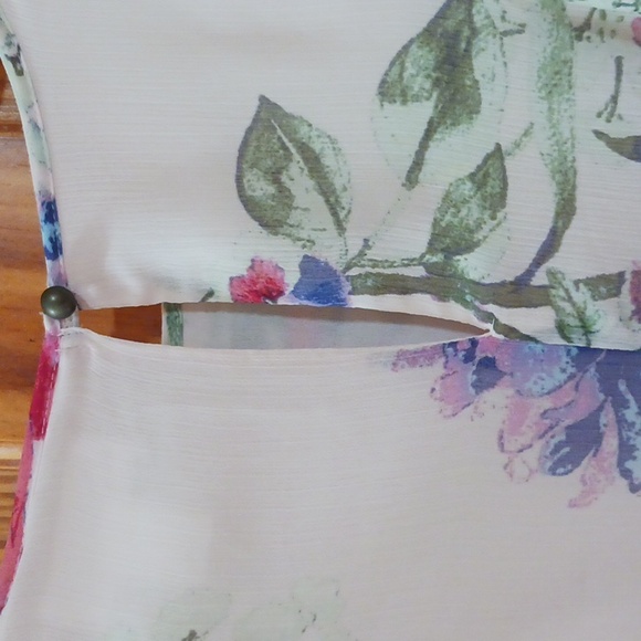 Motherhood Maternity Pink Floral Flutter Sleeve Midi  Dress Size M - Picture 11 of 13